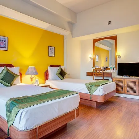 Hotel Ajanta Continental Dehradun Exterior photo