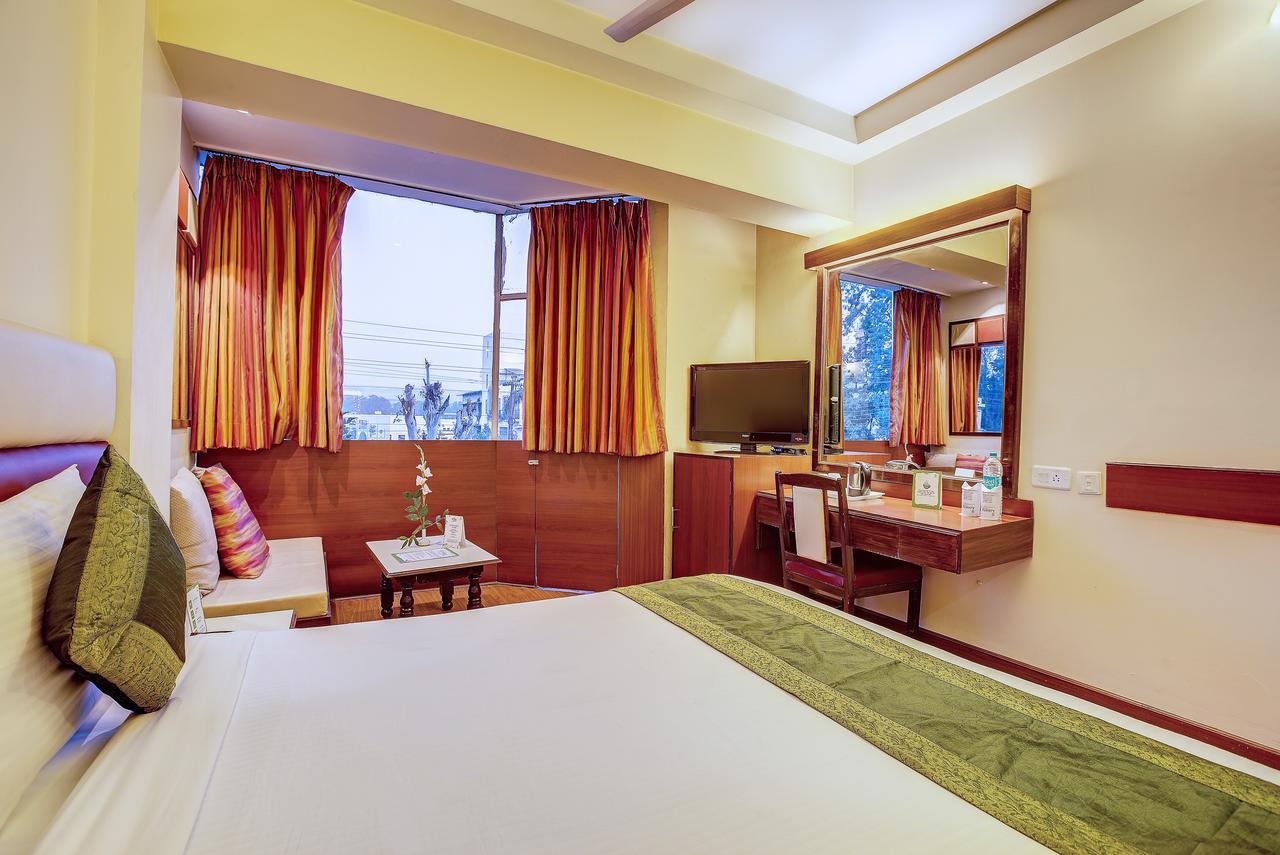 Ajanta Continental 3* Dehradun