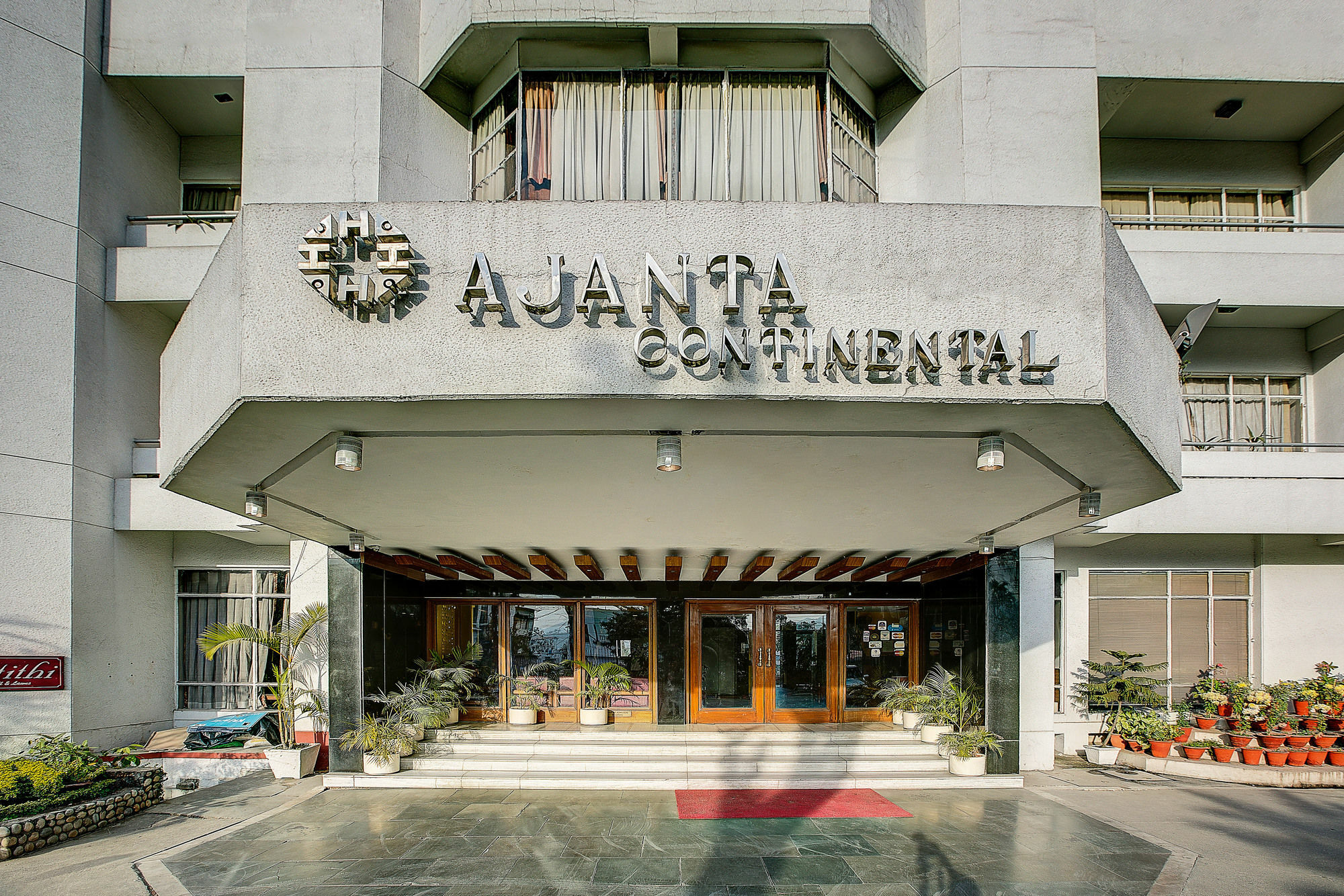Ajanta Continental होटल